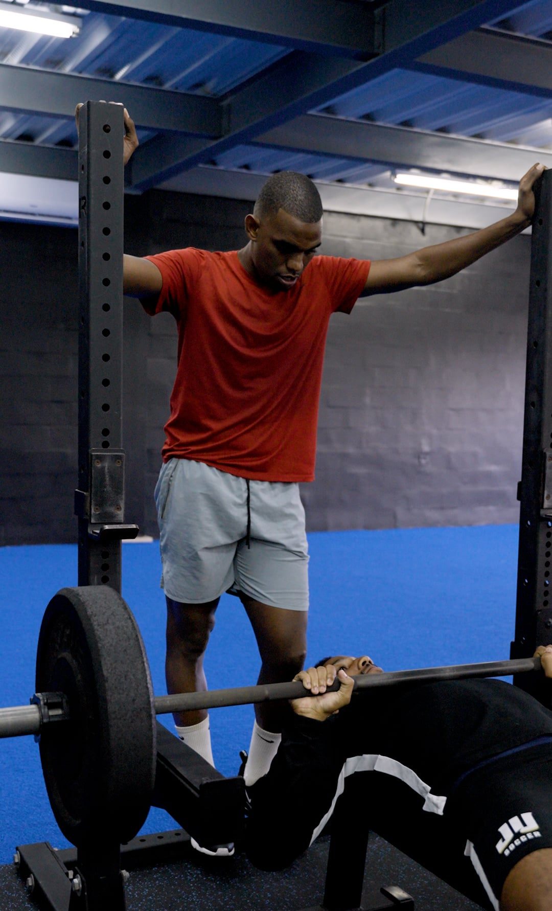 NJP_4025.00_12_24_16.Still033_min NJP_4025.00_12_24_16.Still033_min